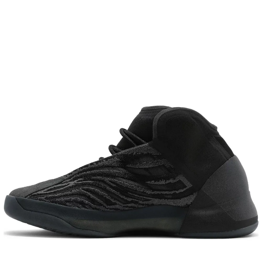 adidas Yeezy QNTM Onyx