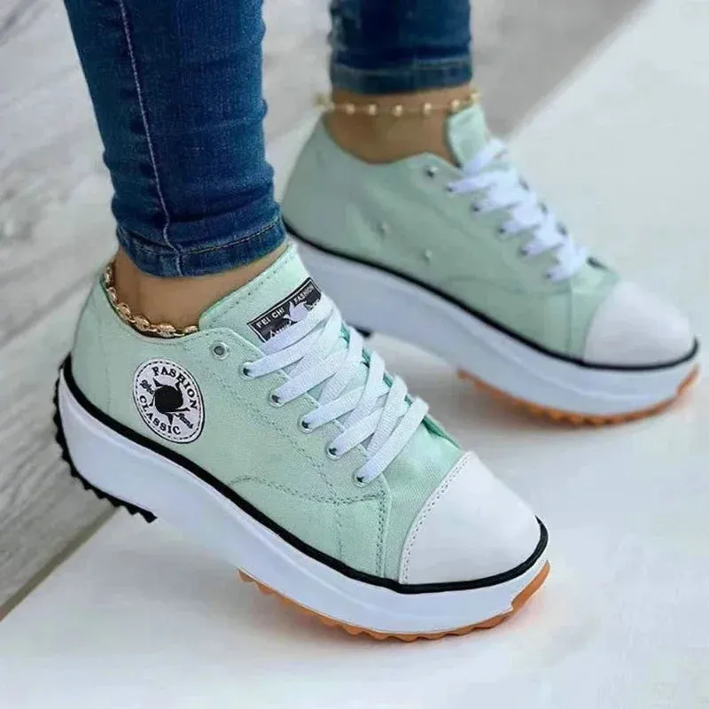 Ladies Breathable Flat Canvas Shoes