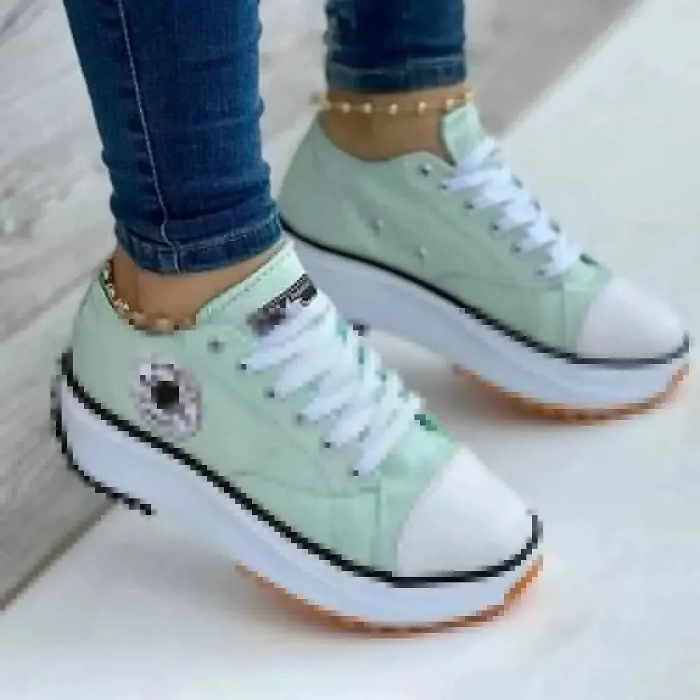 Ladies Breathable Flat Canvas Shoes