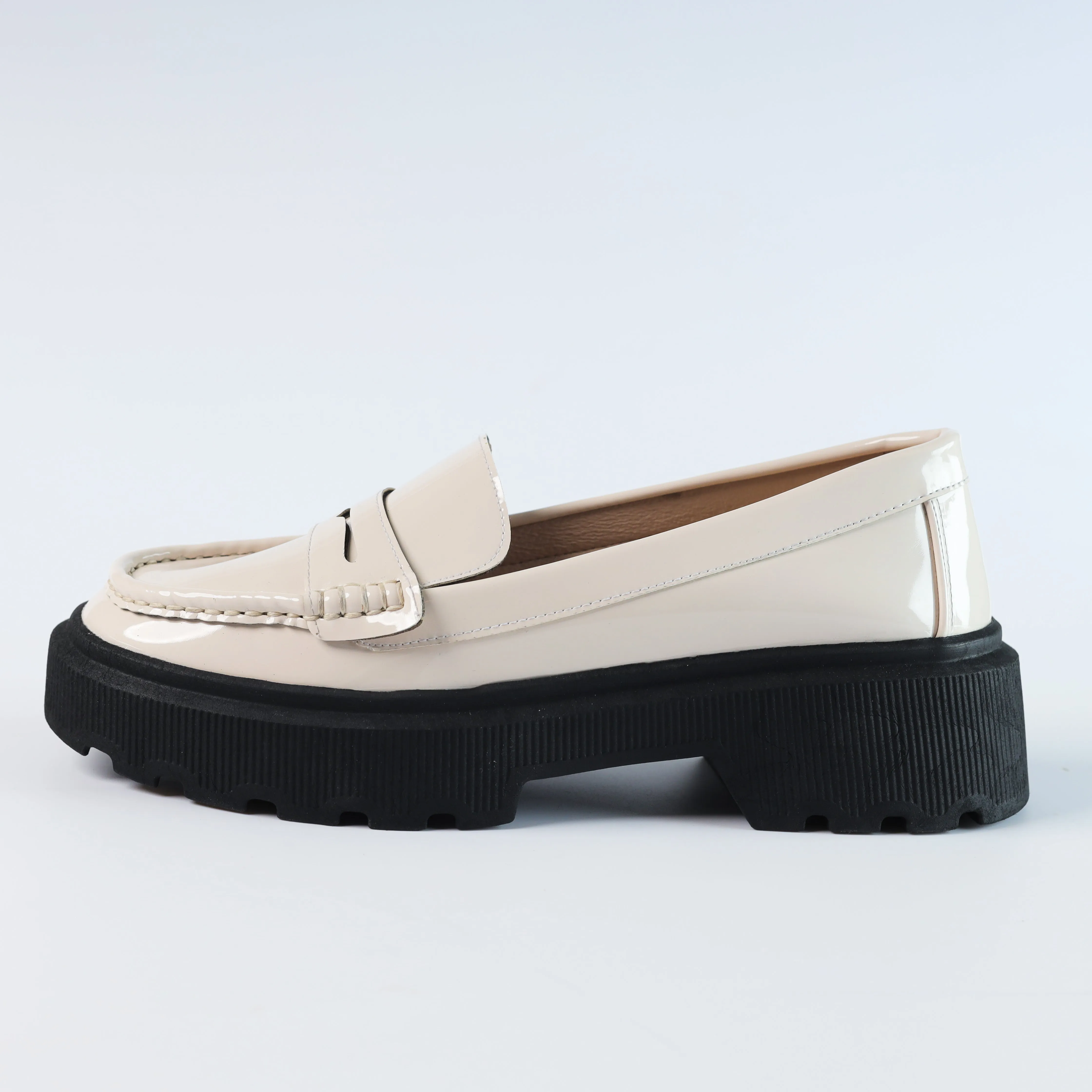 Quality Verne Leather Chunky Loafers - Beige