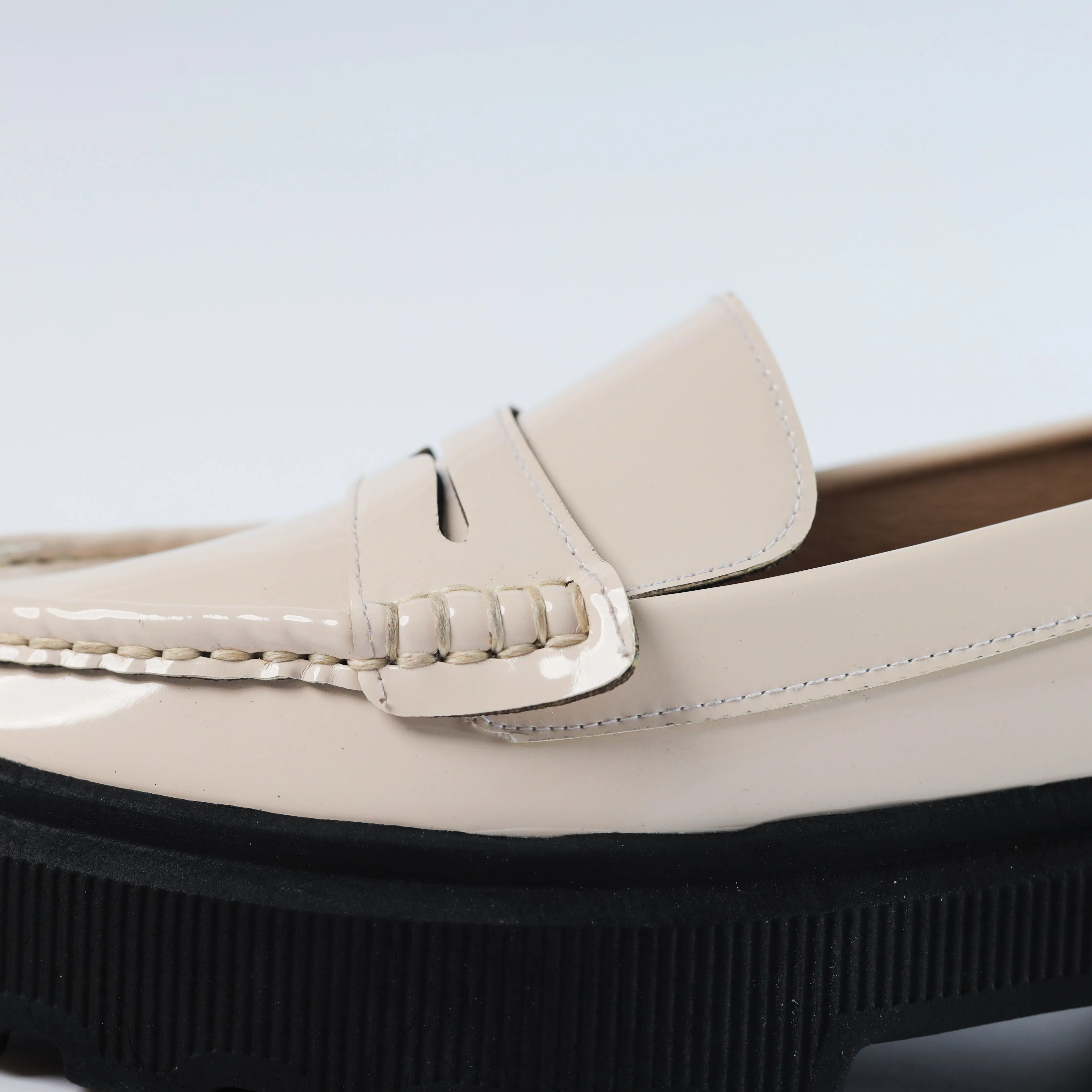 Quality Verne Leather Chunky Loafers - Beige