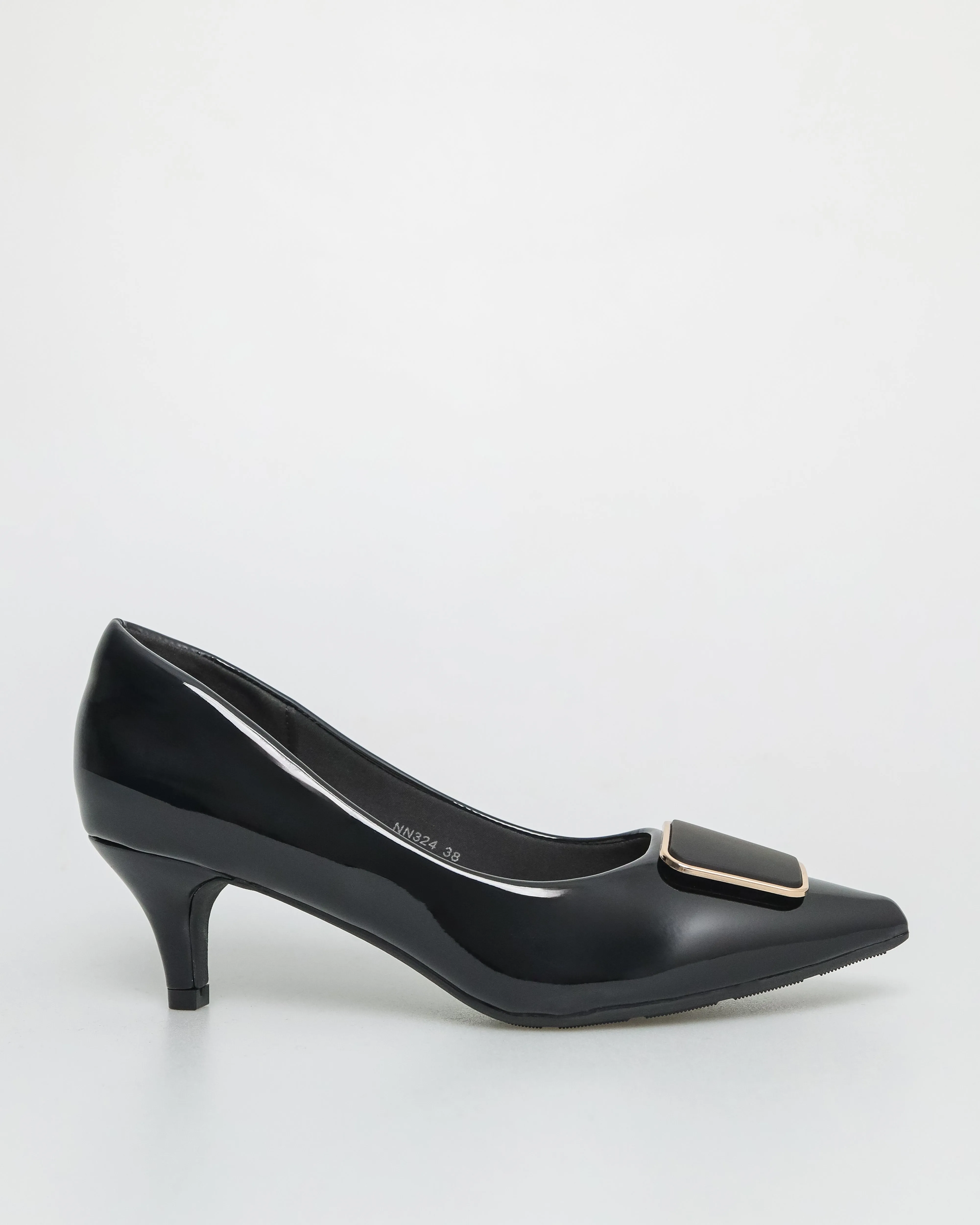 Tomaz NN324 Ladies Matte Emblem Kitten Heels