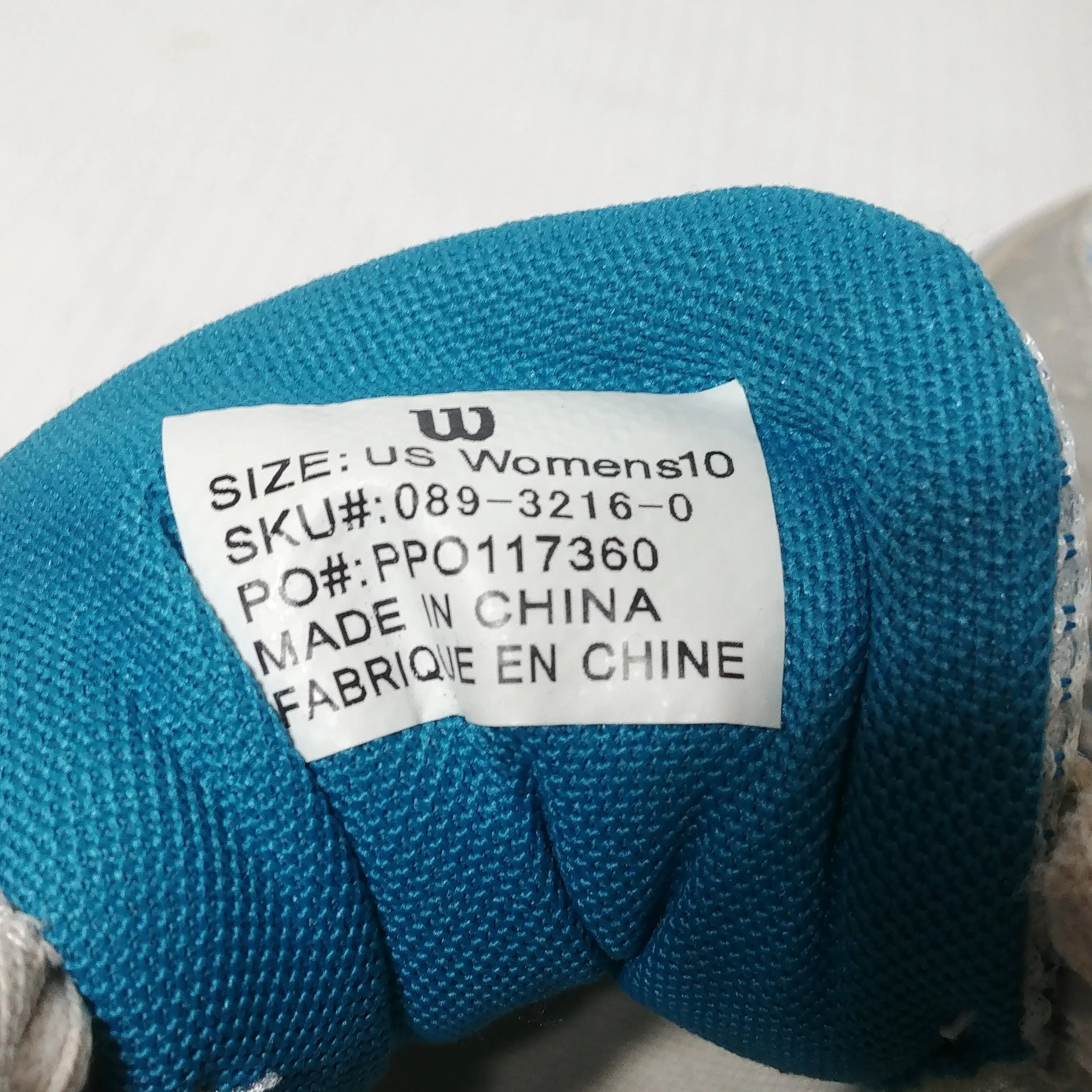 Wilson Womens Running Shoe - Size 10 - Pre-owned - CC4L7J